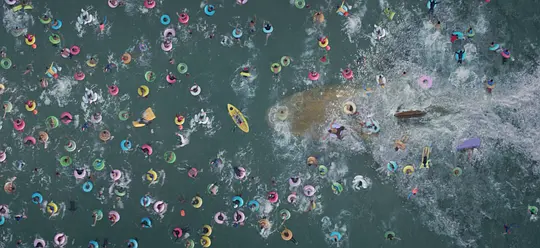 巨齿鲨 The Meg2018剧照2