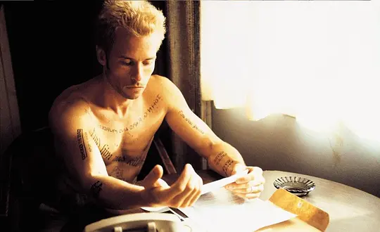记忆碎片 Memento2000剧照3
