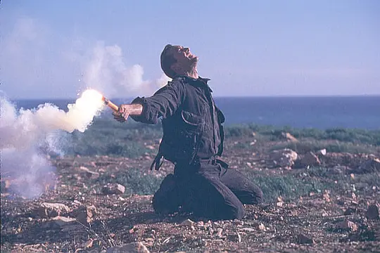 勇闯夺命岛 The Rock1996剧照3