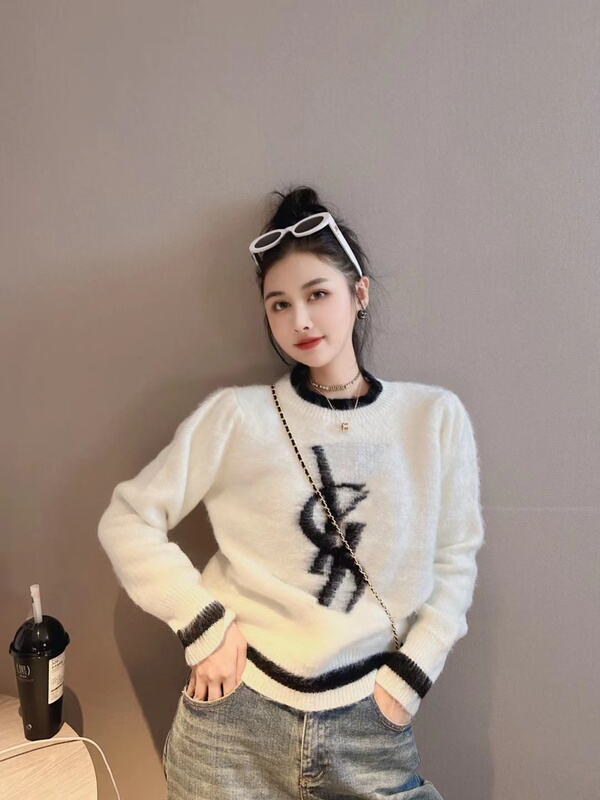 Soft and Fluffy Couple's Mohair Sweater for Women, New Autumn and Winter Style, Chic and Lazy Style Knit Cardigan Soft and Fluffy Couple's Mohair Sweater for Women, New Autumn and Winter Style, Chic and Lazy Style Knit Cardigan