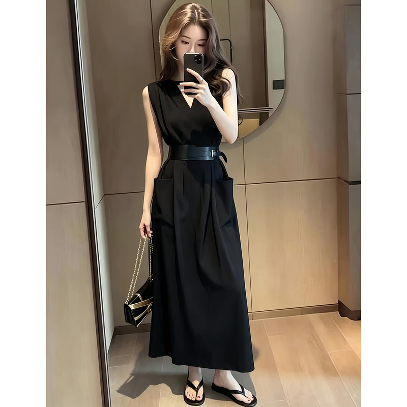 Light Luxury Style Sleeveless Halter Neck Shirt Dress for Women, 2026 Summer New Model, Waist-Cinching Slimming Long Dress with Belt, High-End Feel