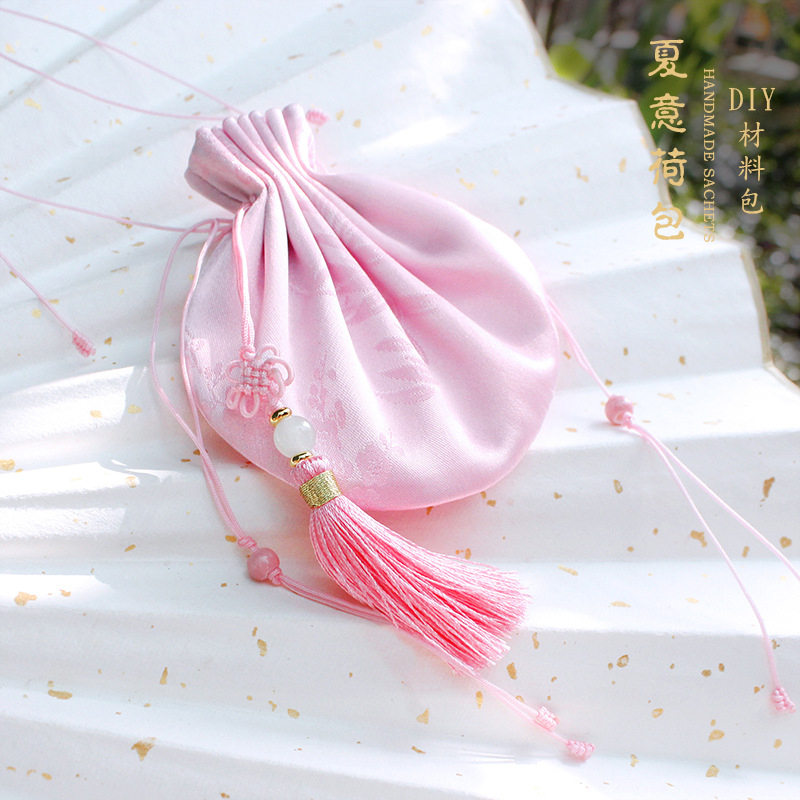 Handmade phong cách cổ túi phụ kiện quần áo túi nhỏ của Trung Quốc hôn su cao cấp satin thêu 2019 ví zero mới