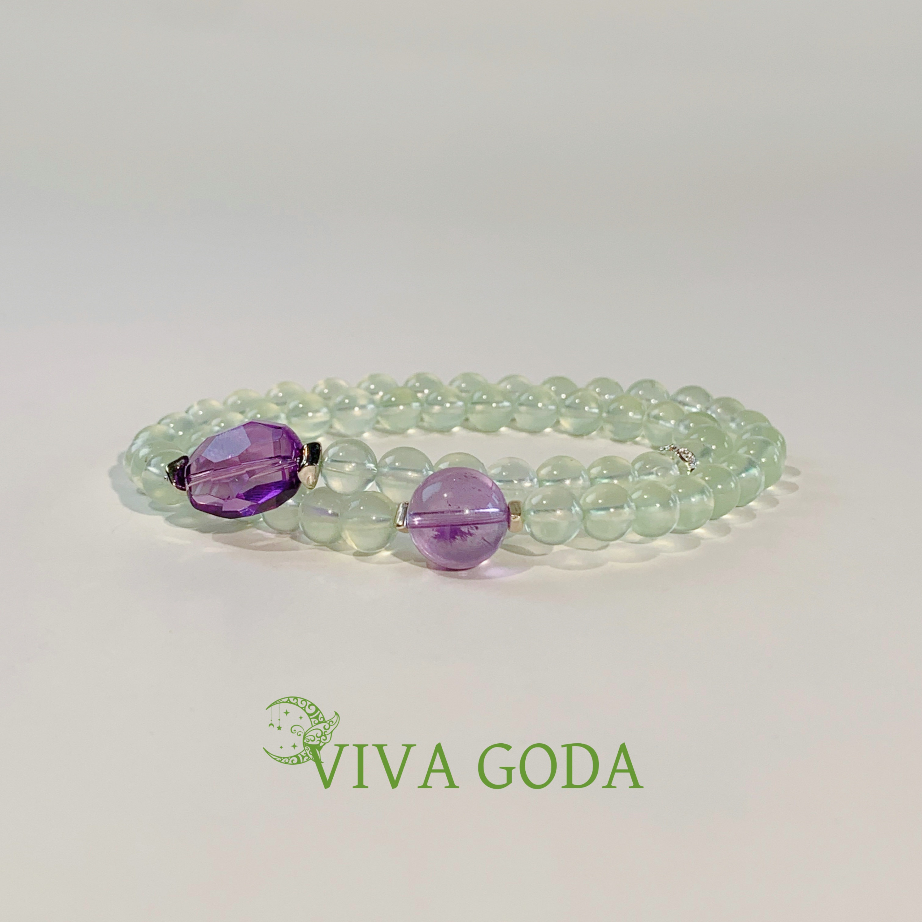 Viva Goda「ラッキーストーン」コレクションレベル〜グリーングレープストーンアメジストデザインマルチサークルブレスレット