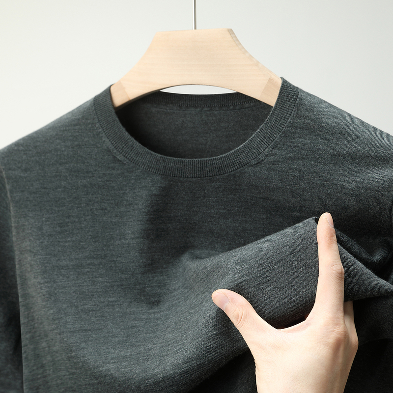 Lightweight, Warm, Fine Pure Wool Sweater for Men, Round Neck, Long Sleeves, Delicate, Soft, Non-Tight, Base Layer Knitwear, Wool T-Shirt Lightweight, Warm, Fine Pure Wool Sweater for Men, Round Neck, Long Sleeves, Delicate, Soft, Non-Tight, Base Layer Knitwear, Wool T-Shirt