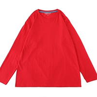 Красная футболка