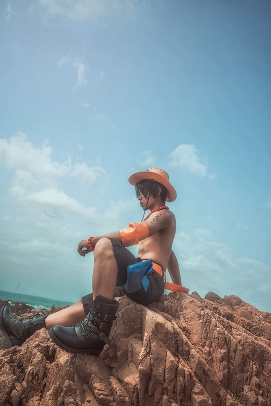 One Piece Fire Fist Ace quần short cosplay trang phục anime cos trang phục biểu diễn trang phục sân khấu còn hàng miễn phí vận chuyển