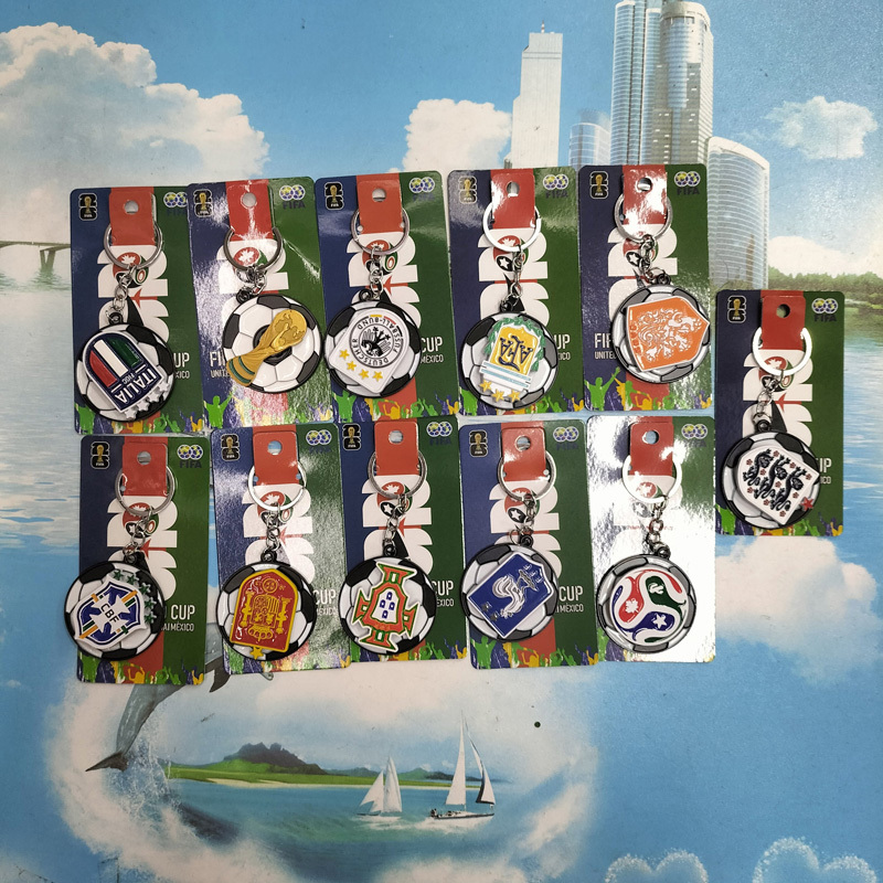 2026 Zinc Alloy National Team Rotating Keychain Football Commemorative Badge Pendant Chelsea Fan Gift