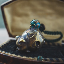 Willow Ape Hands for Fortune Luck Kitty Pendant Day Style Bell-Pan Chinese Rope Craft Key Clasp