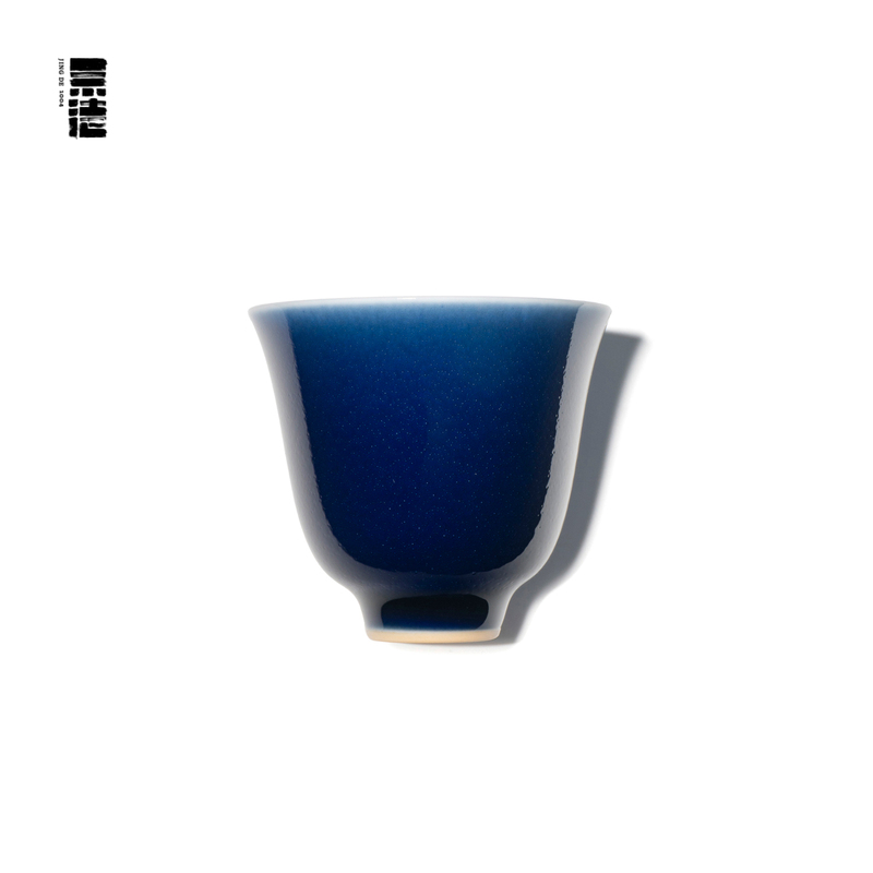 Jingde 1004 Fire Kiln-Fired High-Temperature Raw Ore Lime Alkaline Glaze Handmade Tea Cup Master Cup Blue Flower God Cup 70ml