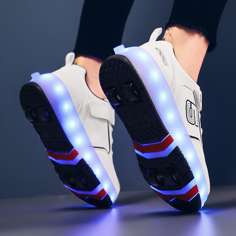 Four Rounds Of Storm Walking Shoes Adults Deformation Shoes Adults Men And Women Children Student Wheels Skating Shoes Double Wheels Can Automatically Receive Round Of Ice Skating Rink 