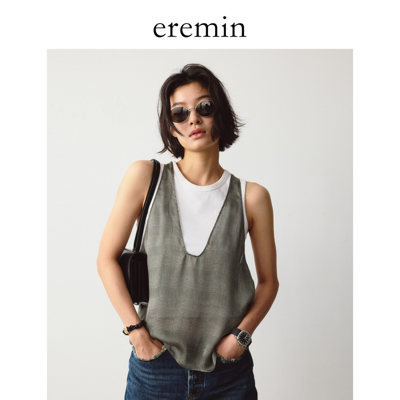 Eremin Lin Moqing/ Silk Plaid Vest + Seamless Vest/ Layered Vest & Racerback Vest Eremin Lin Moqing/ Silk Plaid Vest + Seamless Vest/ Layered Vest & Racerback Vest
