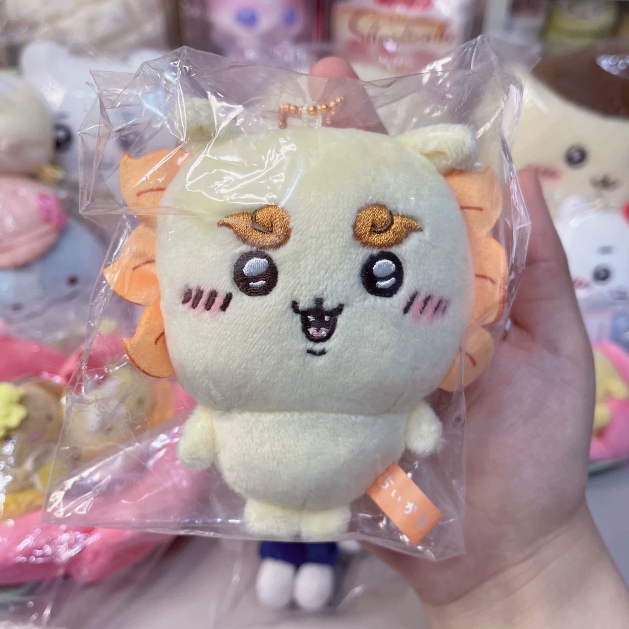 [Spot] Chiikawa Gii Kai Kawa Foot Doll Pendant/Кукла