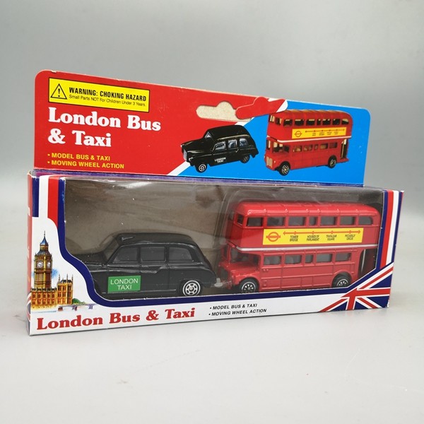 London taxi double-decker bus suit a single box dress