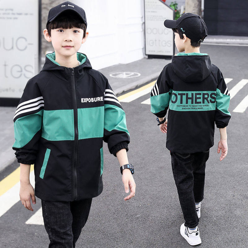 Children's suits boys' autumn coats 2020 new spring, autumn and winter styles of Western style middle-aged children's trench coat boys Korean version of the trend