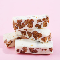 Mr. Yangs mountain walnut nougat class snack girl heart snack is not delicious hit my series
