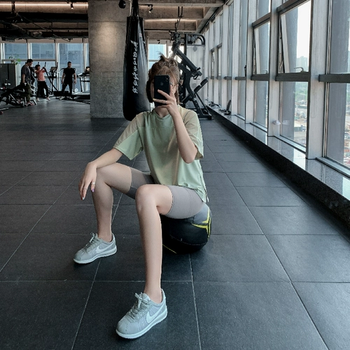 Спортивная быстросохнущая футболка, одежда для йоги для спортзала, большой размер, свободный крой, для бега, популярно в интернете