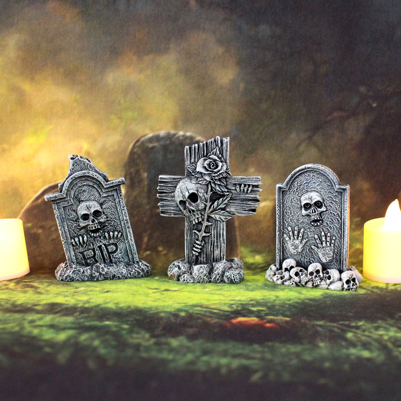Cross-Border Halloween Hot-Selling Mini Set of Three Small Tombstone Resin Crafts Ornaments Halloween Garden Flower Pot Decoration