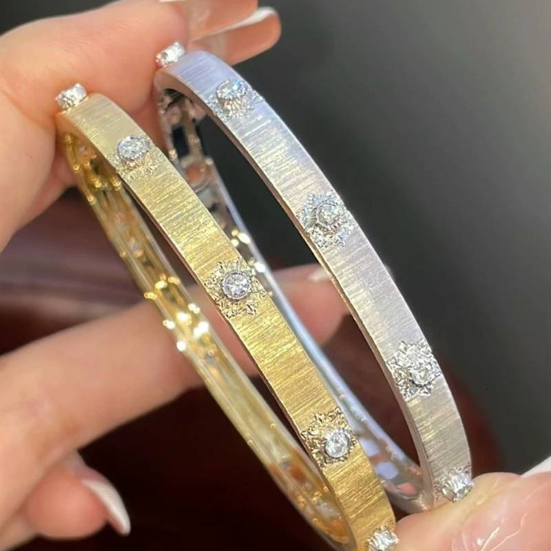 18K Gold and White Gold Two-Tone Italian Court-Style Brushed Gold Bracelet with Diamonds and Vintage Texture, Featuring Gold Carving Craftsmanship and a Clasp Design