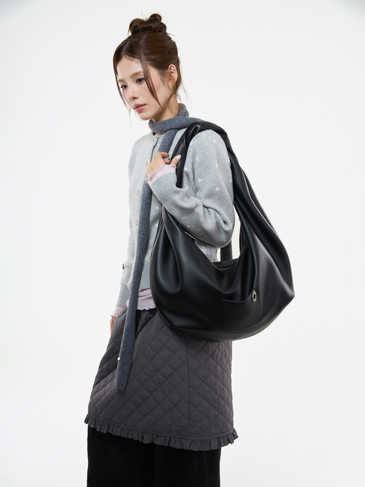 JANDRESS Black Faux Leather Zip-Top Underarm Bag