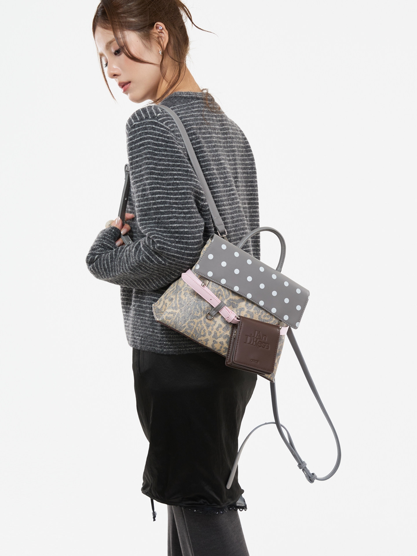 JANDRESS Gray Leopard Print Faux Leather Backpack