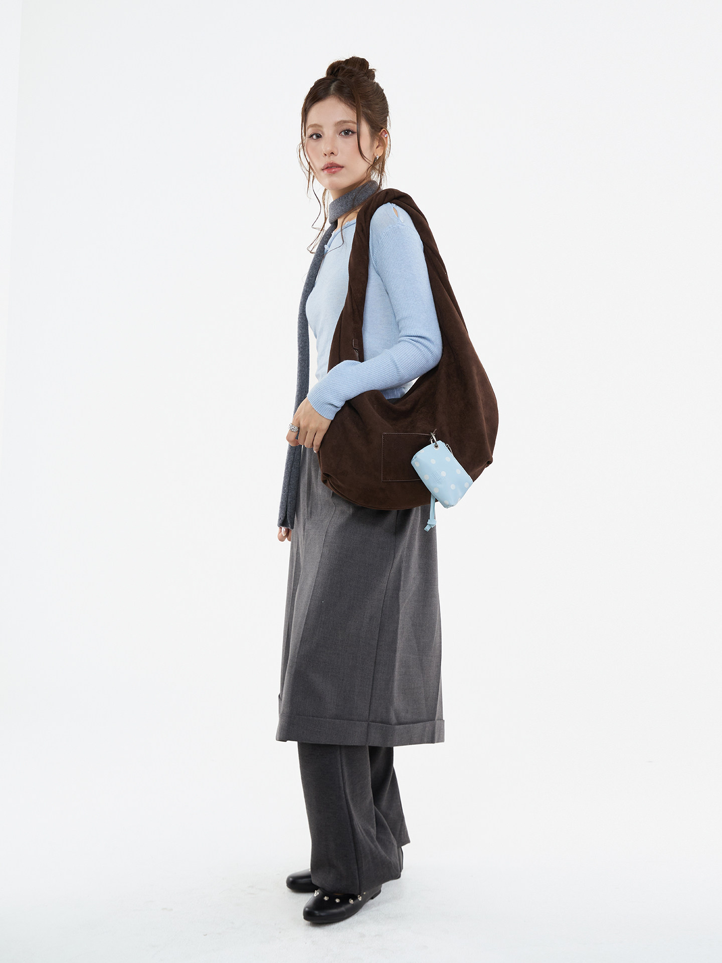 JANDRESS Suede Brown Twisted Pocket Underarm Bag