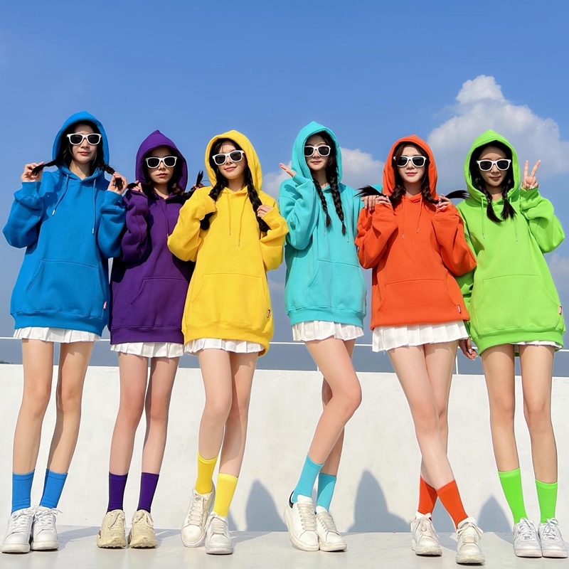 Autumn and Winter Solid Color Hooded Sweatshirt for Men and Women, Thin Fleece-Lined, Sister/Best Friend Outfit, Candy Color, Student Group Uniform, Performance Outfit