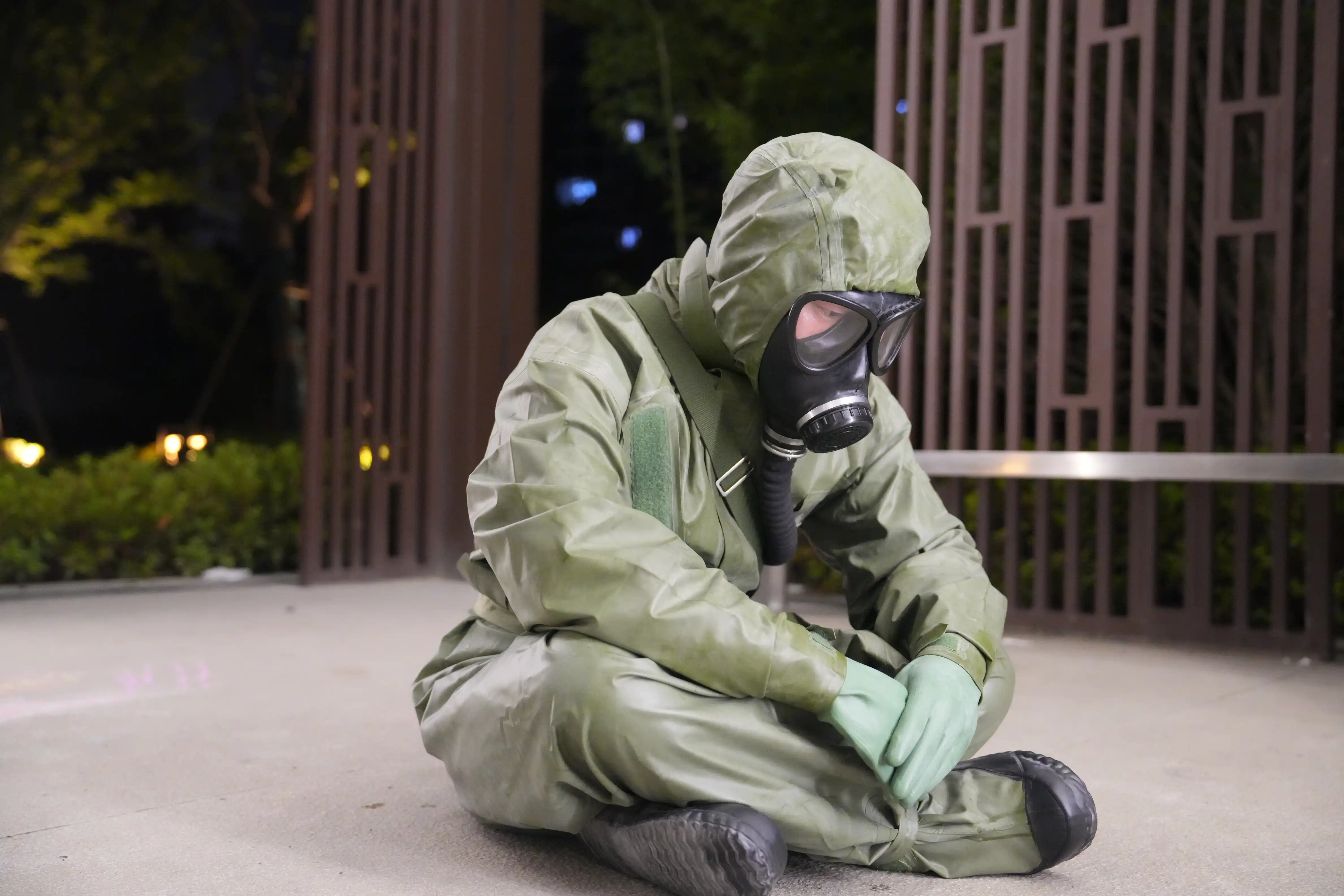 中国軍 FFY03 防護服 放出品 ffy03防毒衣，03防毒衣，03防化服，三防训练道具-淘宝Taobao | 天猫Tmall