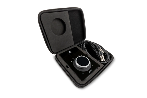 Лицензионная аудиокарта USB -интерфейс USB -интерфейс лицензированная аудиокарта лицензированного дуэта.