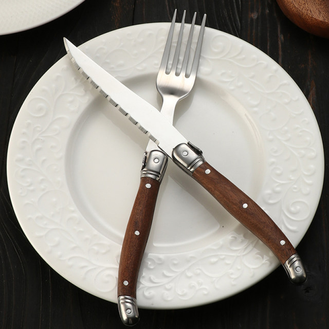 High-end Western steak with rosewood handle