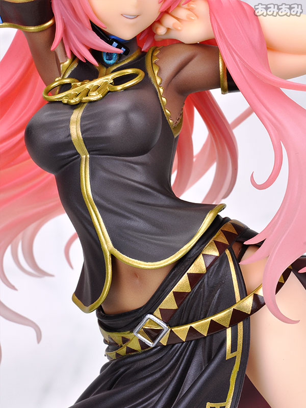 FIG-MOE-5417_12.jpg