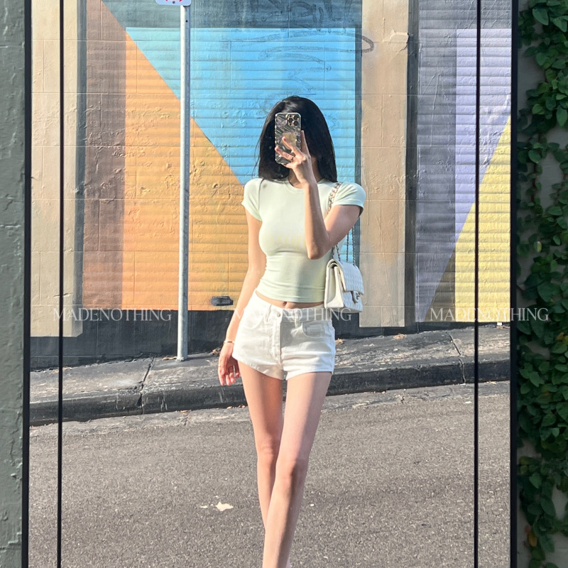 Made Nothing Ss001 Classic White Stretch Washed Slimming Hip-Hugging Mid-Waist Denim Hot Pants Shorts for Women