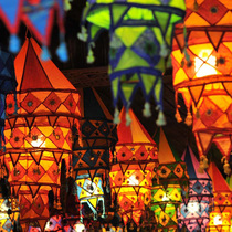 Shanti India Indian Yoga Hall style features multi-color three-layer lanterns Handmade fabric lanterns Festive round lampshade