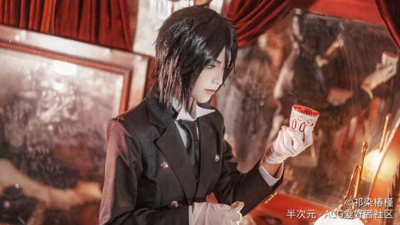 Black Butler Cosplay Costume, Ciel Black Butler Sebastian, Tailcoat Cosplay Outfit, 8-Piece Set in Stock