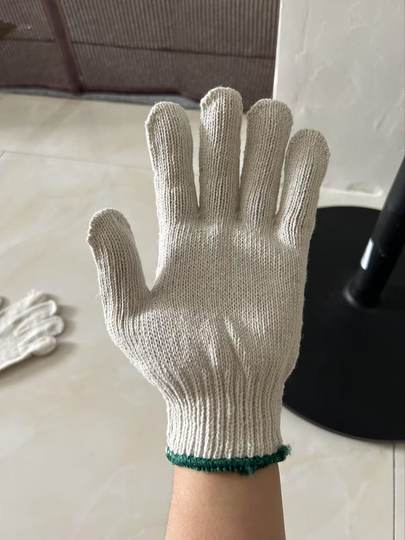 Japanese 800g Yarn Gloves for Construction Sites and Factories, Brick-Moving Gloves, Pure Cotton, Thickened, Wear-Resistant, Labor Protection Cotton Thread Gloves Manufacturer