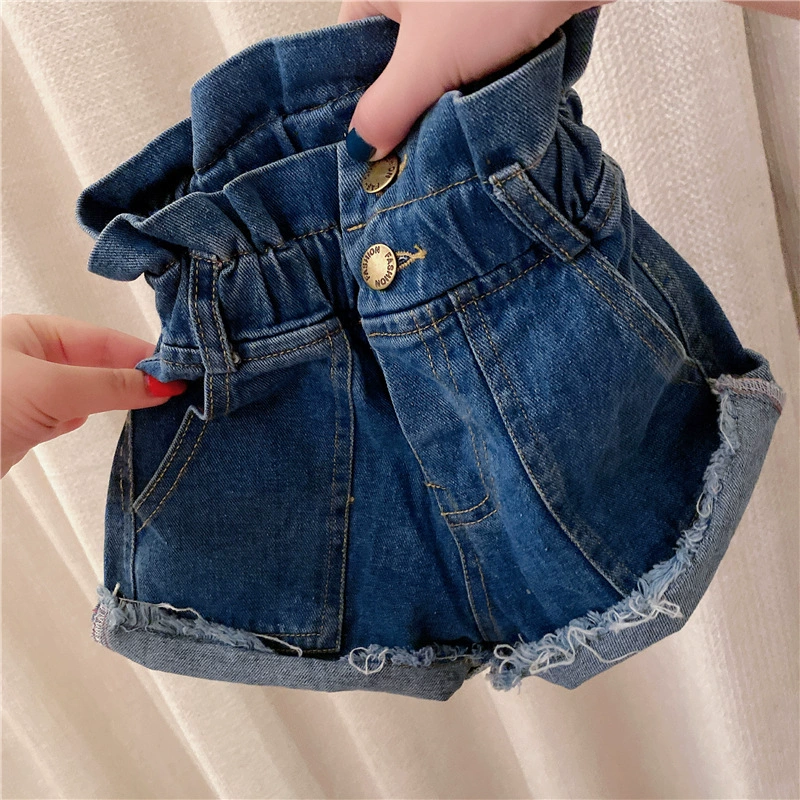 Quần short denim trẻ em 2020 mùa hè mới bé gái thời trang nước ngoài retro cạp cao nụ hoa denim quần hot - Quần jean