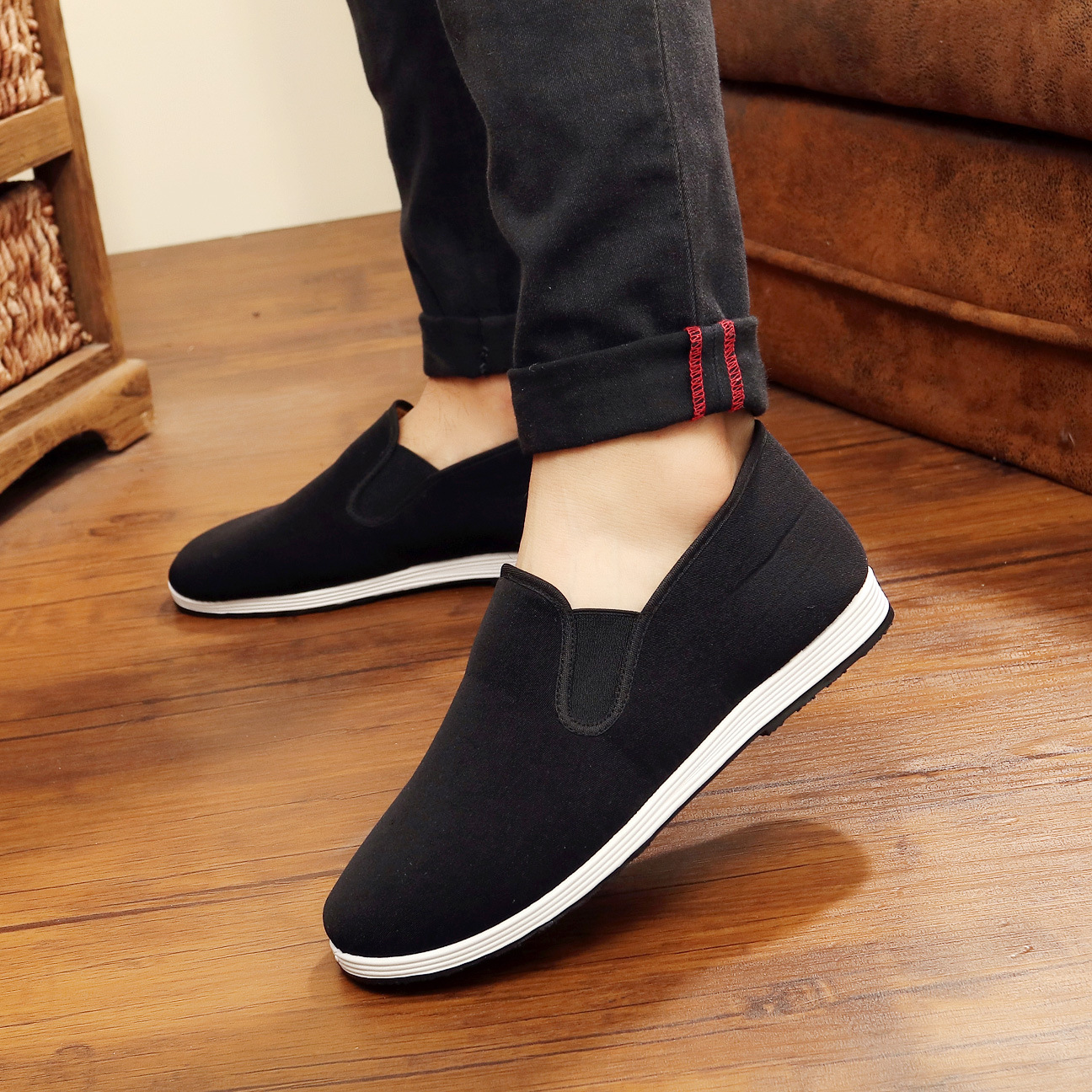 Giày vải mùa đông giày nam mới cotton ấm cộng với nhung thấp giúp giày thông thường chống trơn trượt đế mềm đế cotton công sở đơn giày cotton nam giày the thao năm 2021