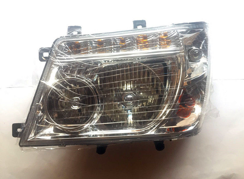 South Jun 06 TRUCK ACCESSORIES SOUTH JUN YINGTIAN JIANGHUAI AGRICULTURAL VEHICLE TRUCK FRONT HEADLIGHT ASSEMBLY FRONT FOG LAMP ASSEMBLY