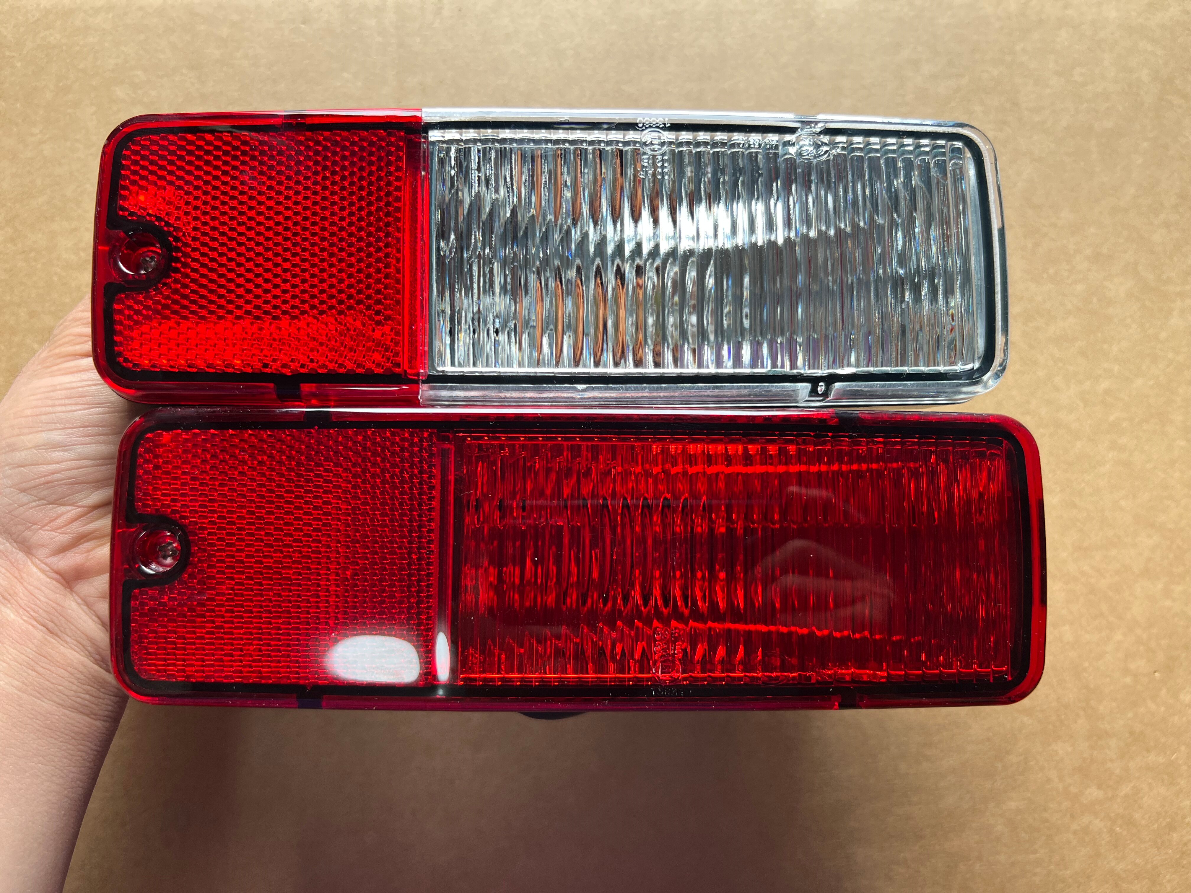 Задние фары 适用于昌河铃木浪迪后雾灯 铃木浪迪雾灯浪迪后杠灯倒车灯s21pq Angrong