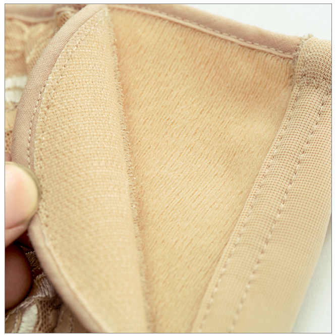 Corset luxueux en nylon - Ref 672131 Image 9