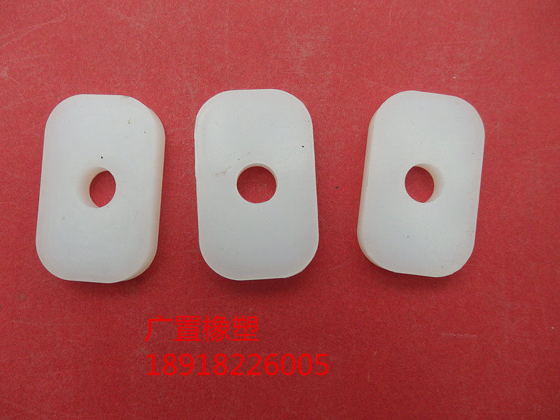 Silicone rubber gasket square flat gasket High temperature resistant round hole sealing ring inner diameter 13 5mm * length 61mm * thick 8mm