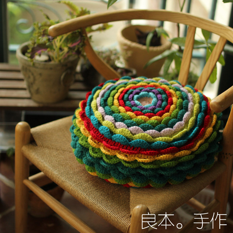 Good Ben hand for exclusive knitted holding pillow bifacial hook flower pure handmade with core field Garden Wind Forest Ensemble Colorful Lotus hug pillow