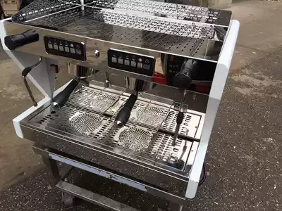 Second-hand Italian coffee machine Commercial professional coffee machine double-headed Laditina electronic control high and low cup extraction machine