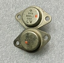 The knockout gold seal of the Golden Seal 548023