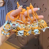 Оригинальный мультяшный брелок, украшение на сумку, модные ключи от машины, подарок на день рождения