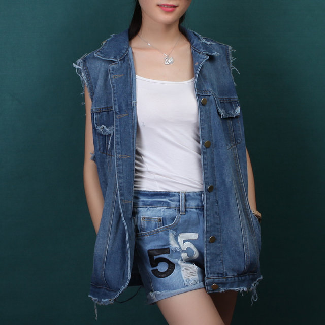 Exquisite 2022 Autumn and Winter Korean Style Denim Vest Women's Short Loose Slim Sleeveless Denim Vest Waistcoat