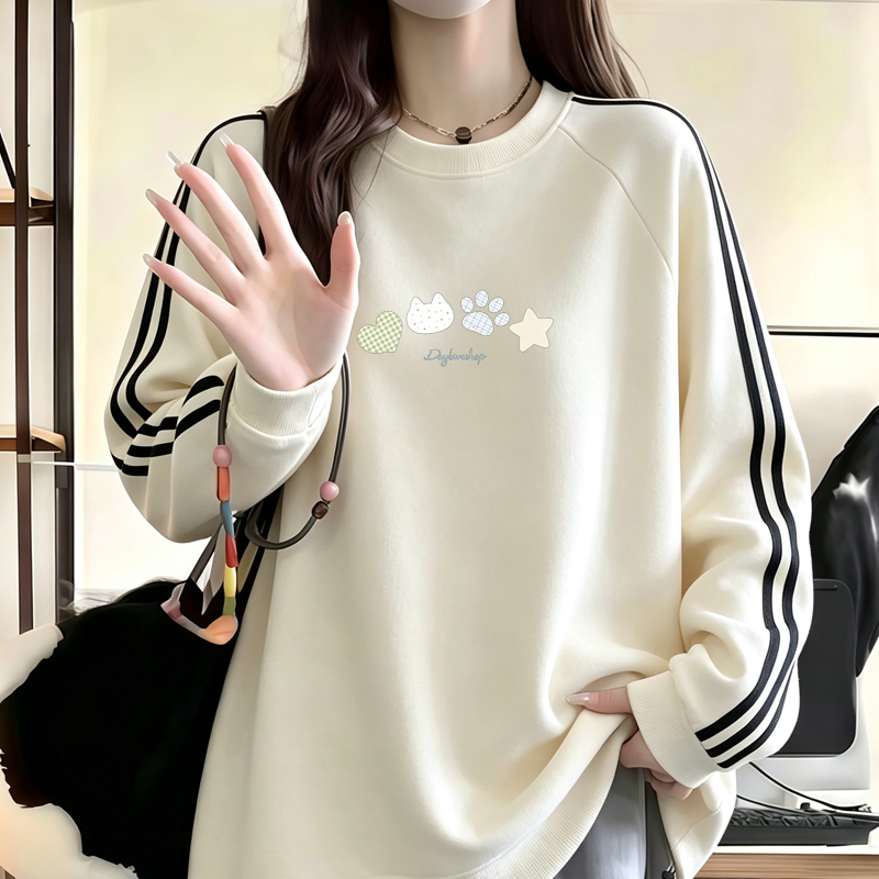 Spring and Autumn American Street Style Cartoon Cat Three-Stripe Pure Cotton Long-Sleeve T-Shirt for Women, Loose Round Neck Top for Middle School Students Spring and Autumn American Street Style Cartoon Cat Three-Stripe Pure Cotton Long-Sleeve T-Shirt for Women, Loose Round Neck Top for Middle School Students