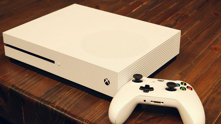 Máy chơi trò chơi video XBOX ONE S 1T phiên bản Mỹ 4K HDR Dolby Vision Trình phát Blu-ray - Kiểm soát trò chơi tay cầm ps2