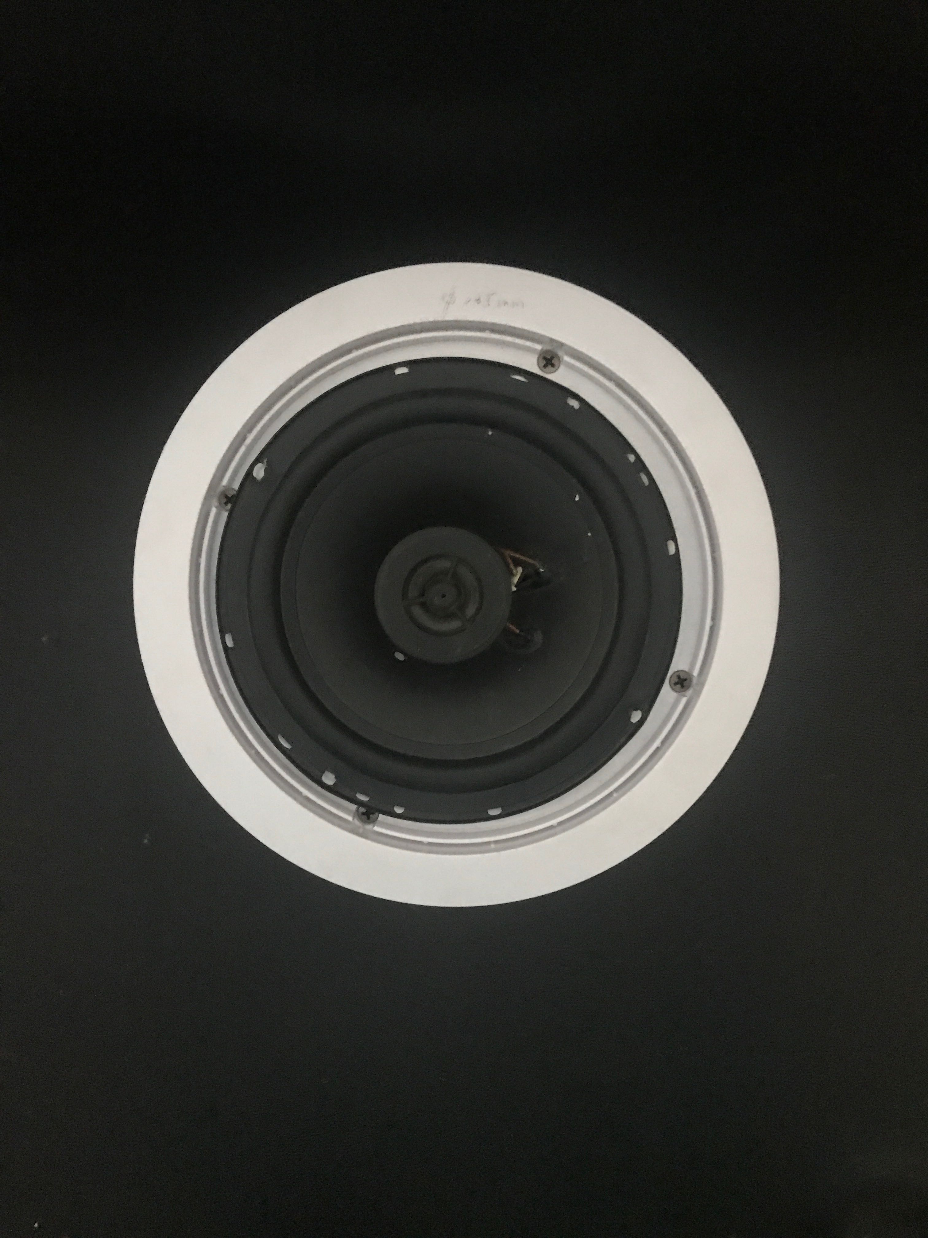 On-board Horn Retrofit Housing Car Acoustics DIY Smallpox Ceiling Background Music Speaker Bracket Mount Accessories