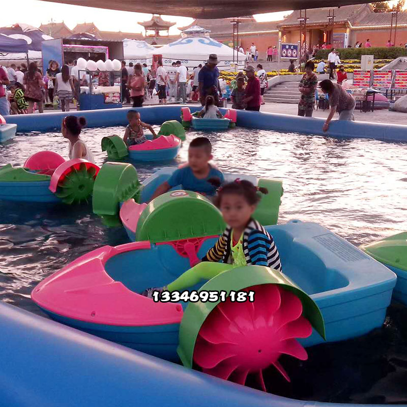 Large inflatable swimming pool parent-child handcraft outdoor children mobile water park electric bumper boat floating toy