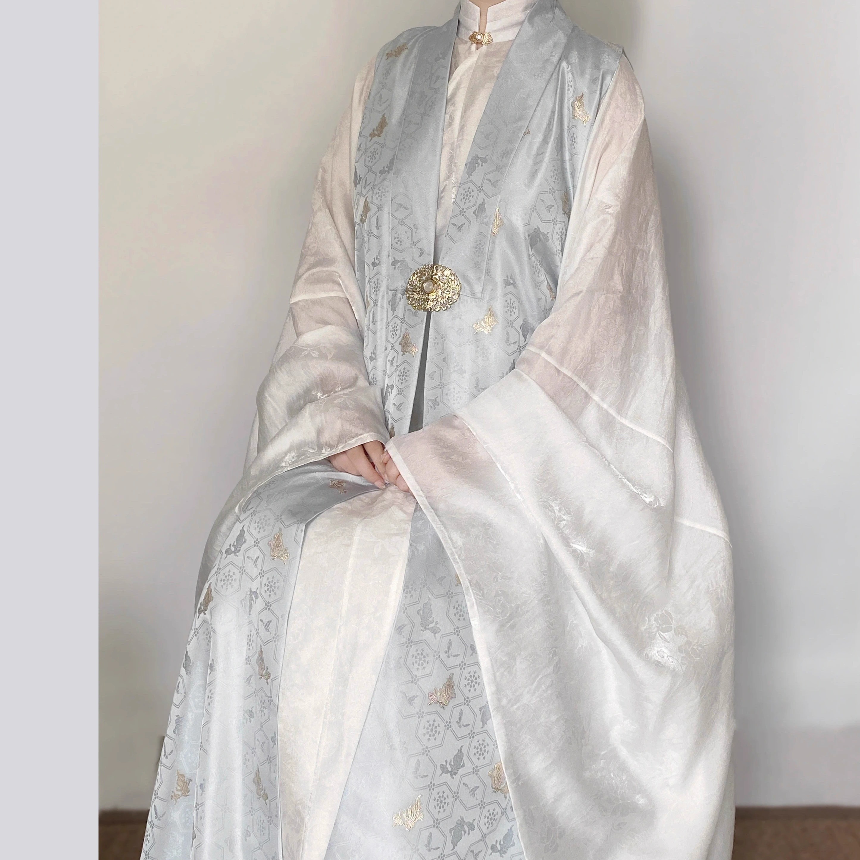 イーム・ルタン明代漢服織り金ロングビジア肩折れ秋冬女性漢要素